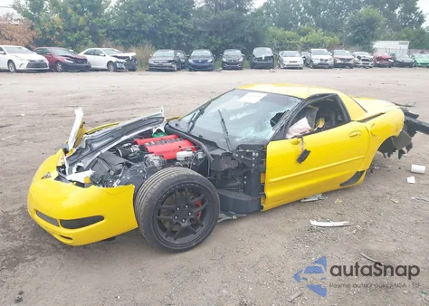 2003 Chevrolet Corvette Z06 Hardtop из США, поврежденный, VIN 1G1YY12S335130368
